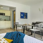 Avithos Otel