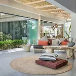 Otel Avithos
