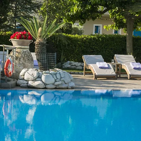 アビトス ホテル