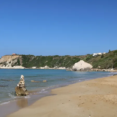 アビトス ホテル 4*