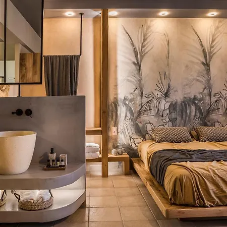 Otel Avithos 4*