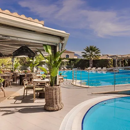 阿维托斯度假酒店 Livathos (Kefalonia)