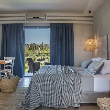 Avithos Otel