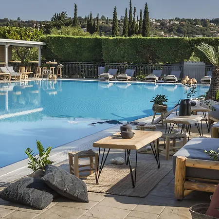 Avithos Hotel