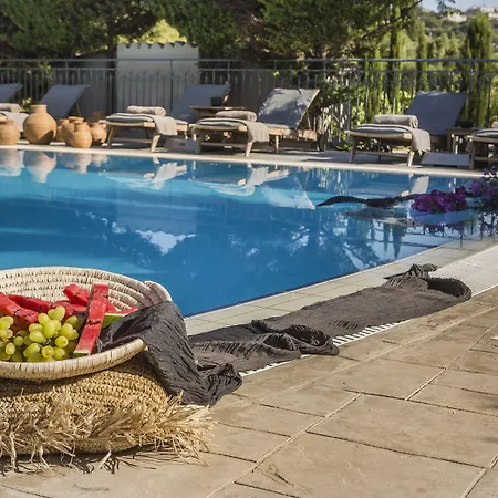Avithos Hotel 4*