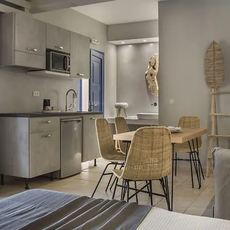 Avithos Hotel 4*