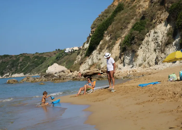 Avithos Szálloda 4*