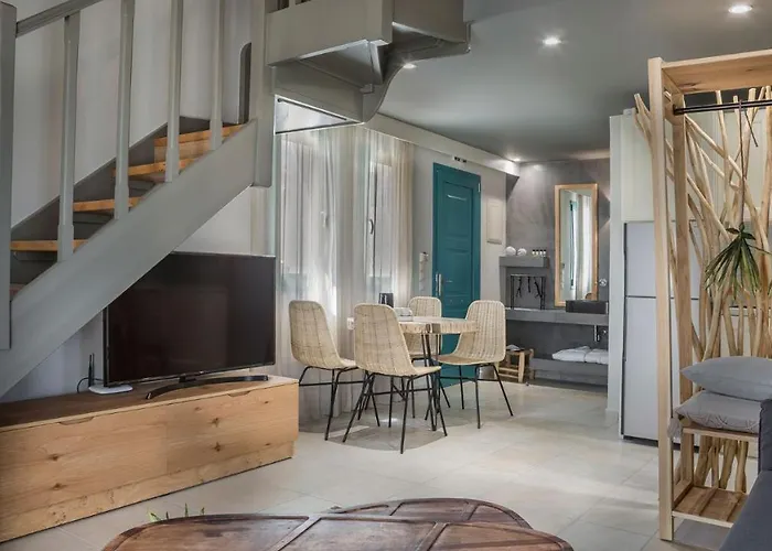 Avithos Szálloda 4*